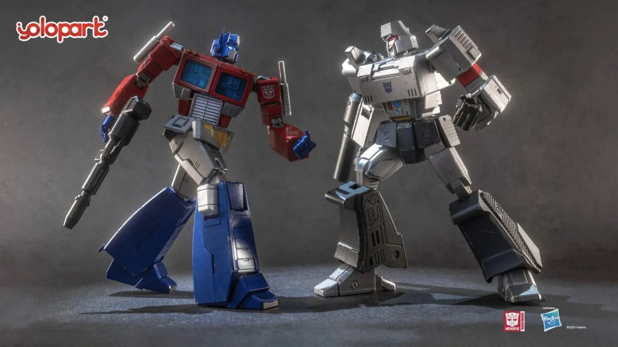 Cool New TRANSFORMERS G1 Action Figures Features Optimus